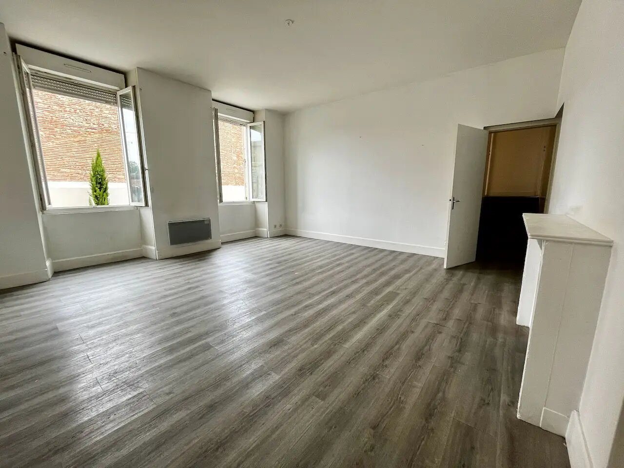 Appartement à vendre, 423m², Sainte-Livrade-sur-Lot