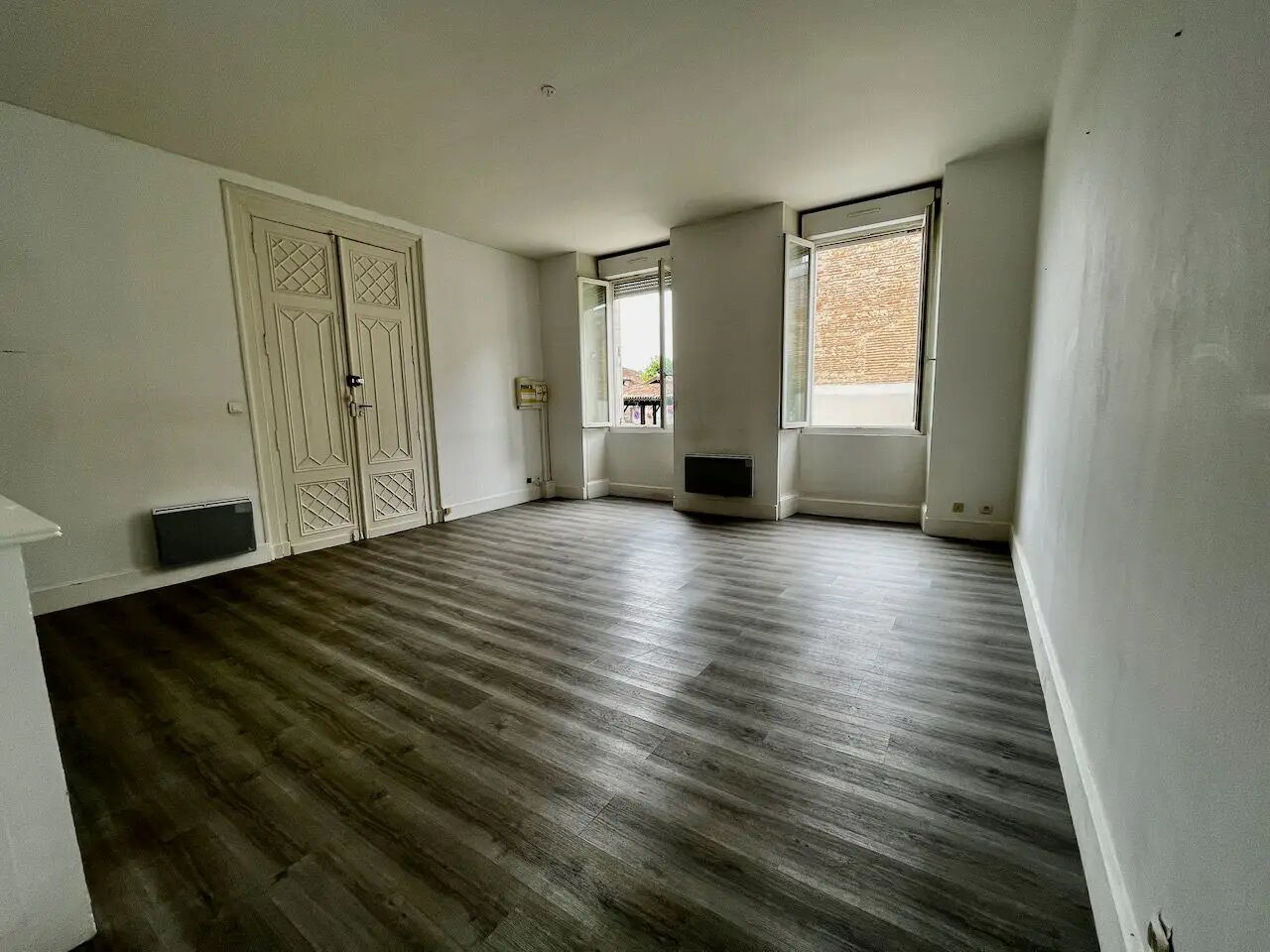 Appartement à vendre, 423m², Sainte-Livrade-sur-Lot
