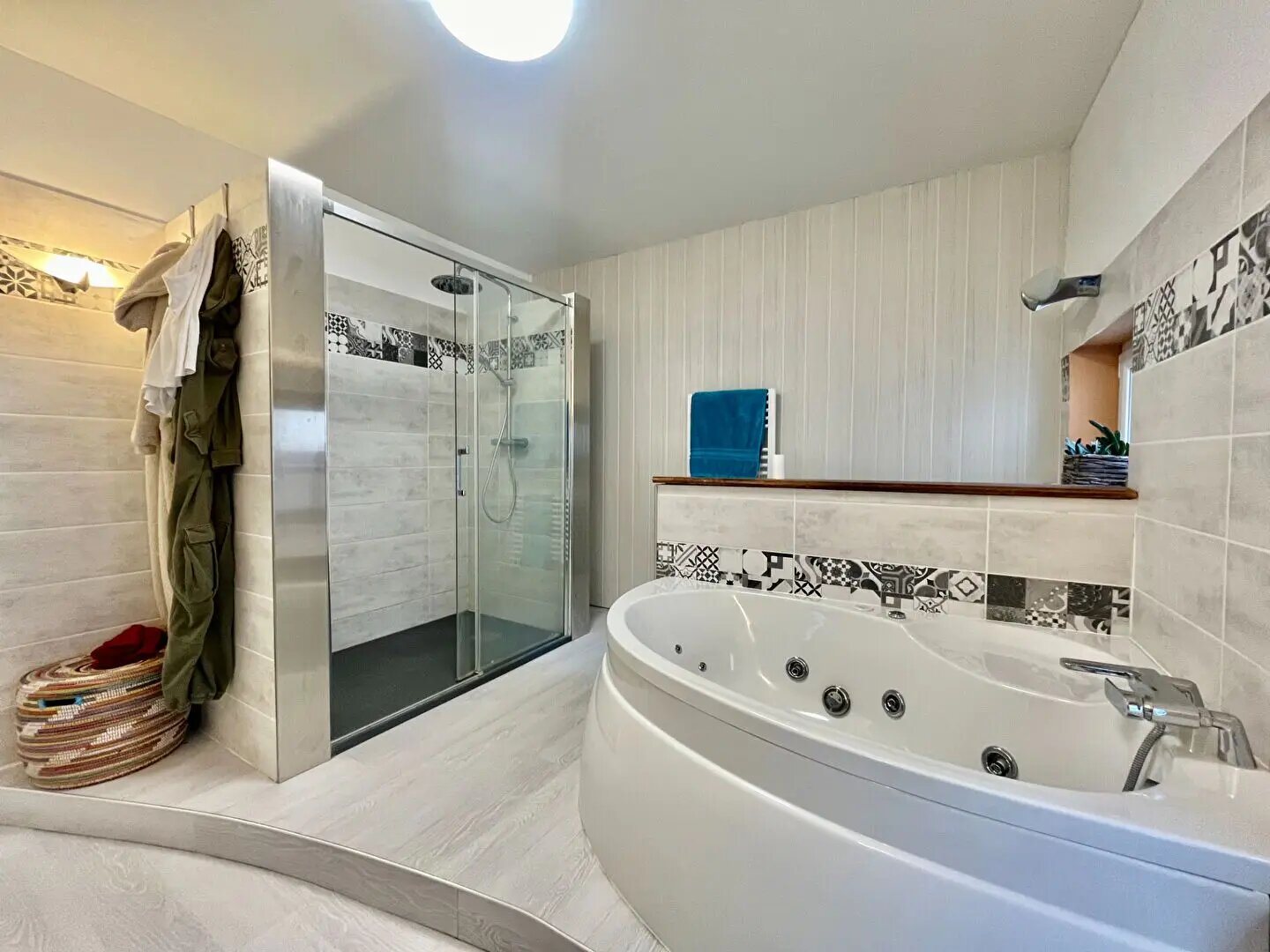 Appartement à vendre, 213m², Villeneuve-sur-Lot