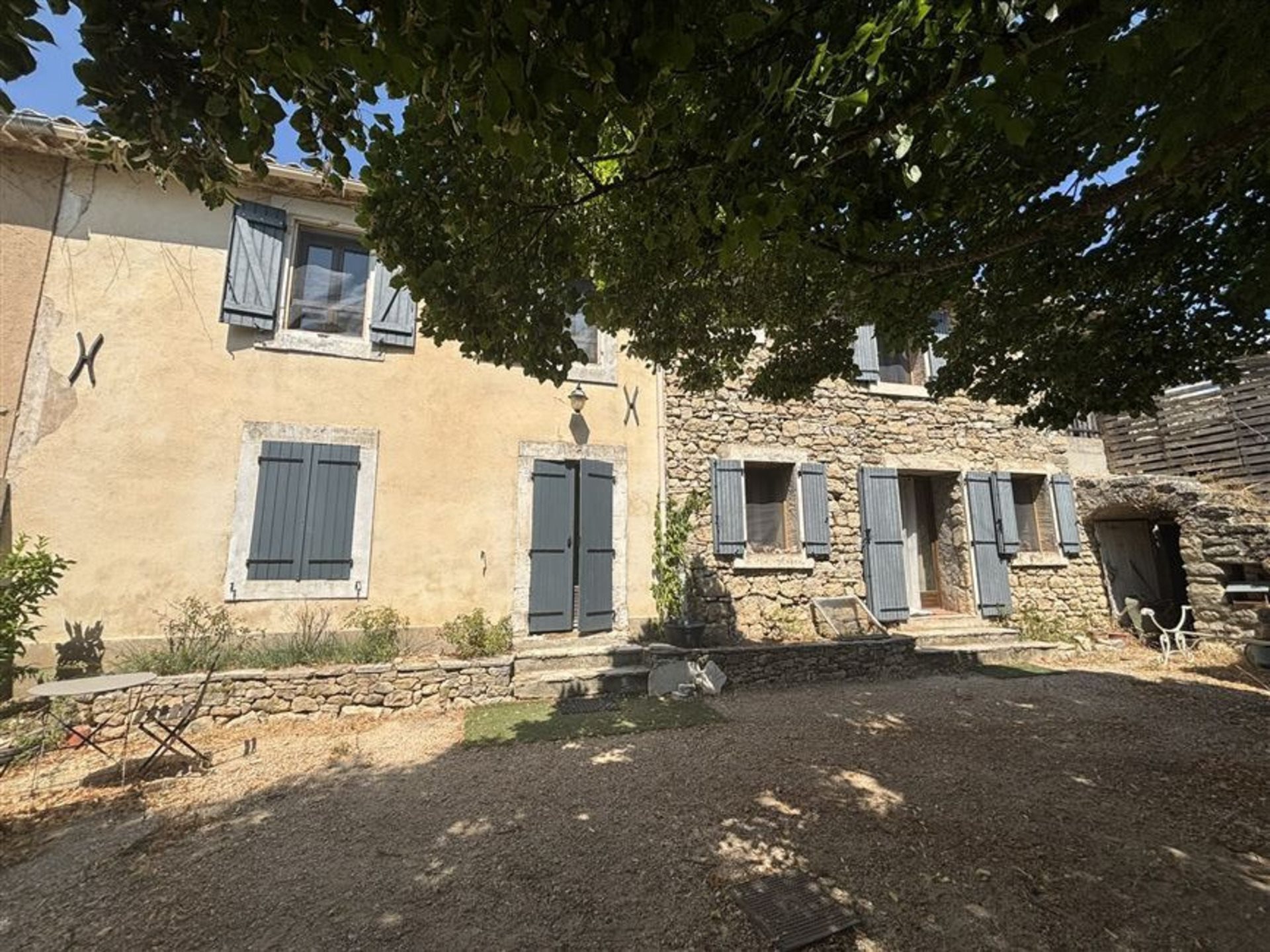 Maison à vendre, 107m², Murs