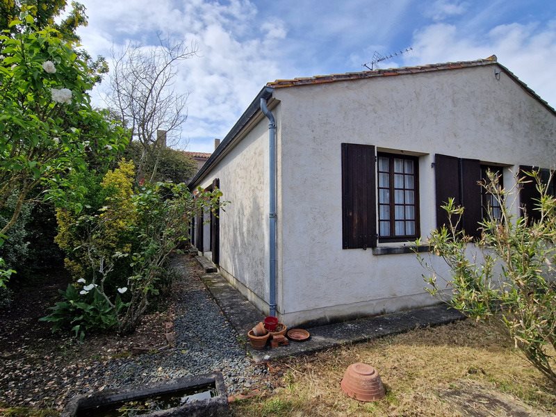 Maison à vendre, 103m², Saint-Vivien