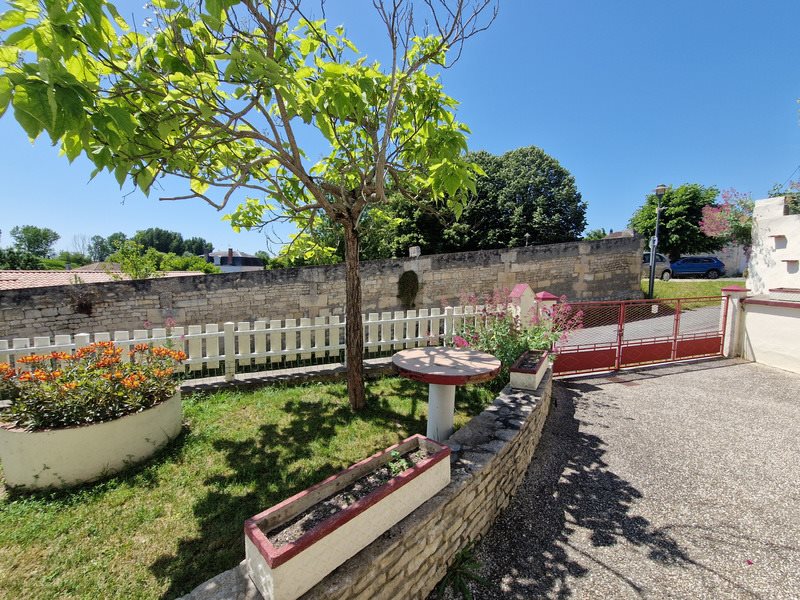 Maison à vendre, 96m², Tonnay-Boutonne