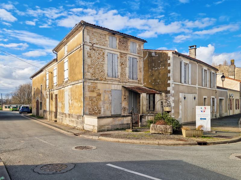 Maison à vendre, 220m², Brizambourg