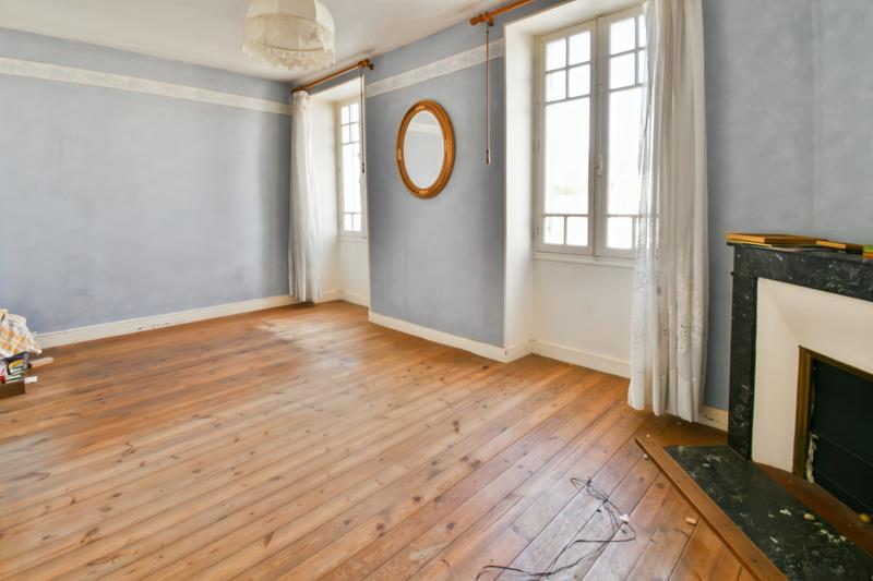 Maison à vendre, 220m², Brizambourg