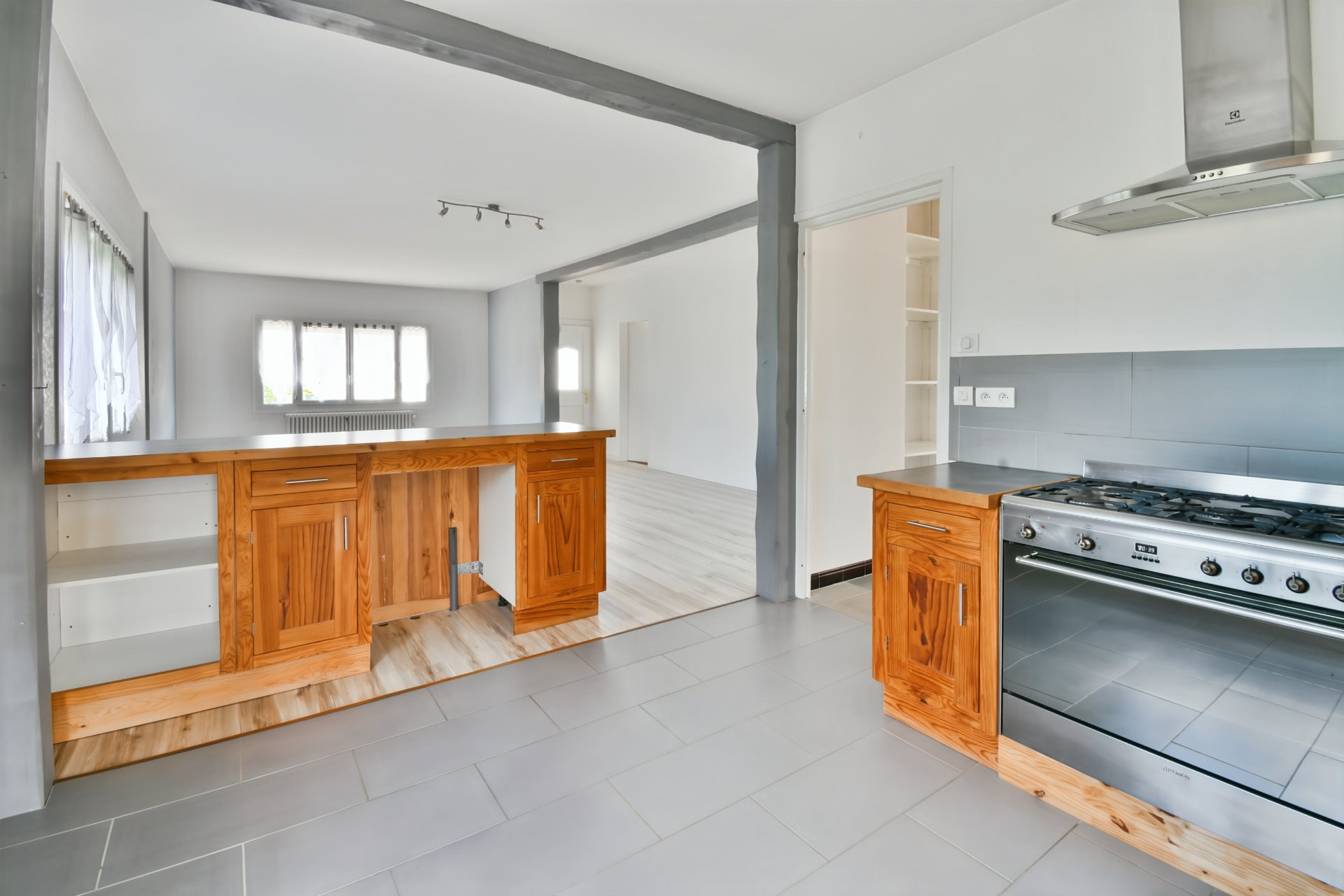 Maison à vendre, 115m², Lussant