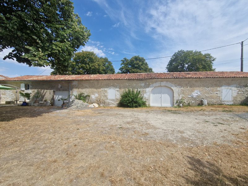 Maison à vendre, 160m², Saint-Jean-d'Angély