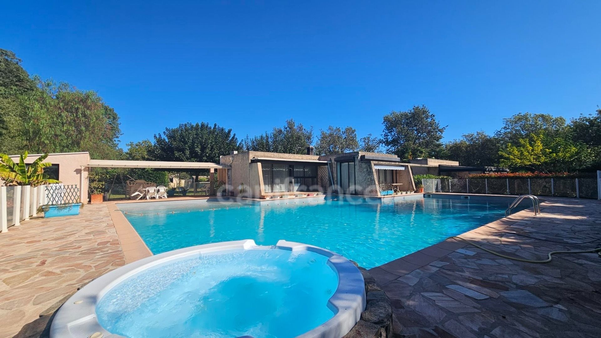 Maison à vendre, 210m², Hyères