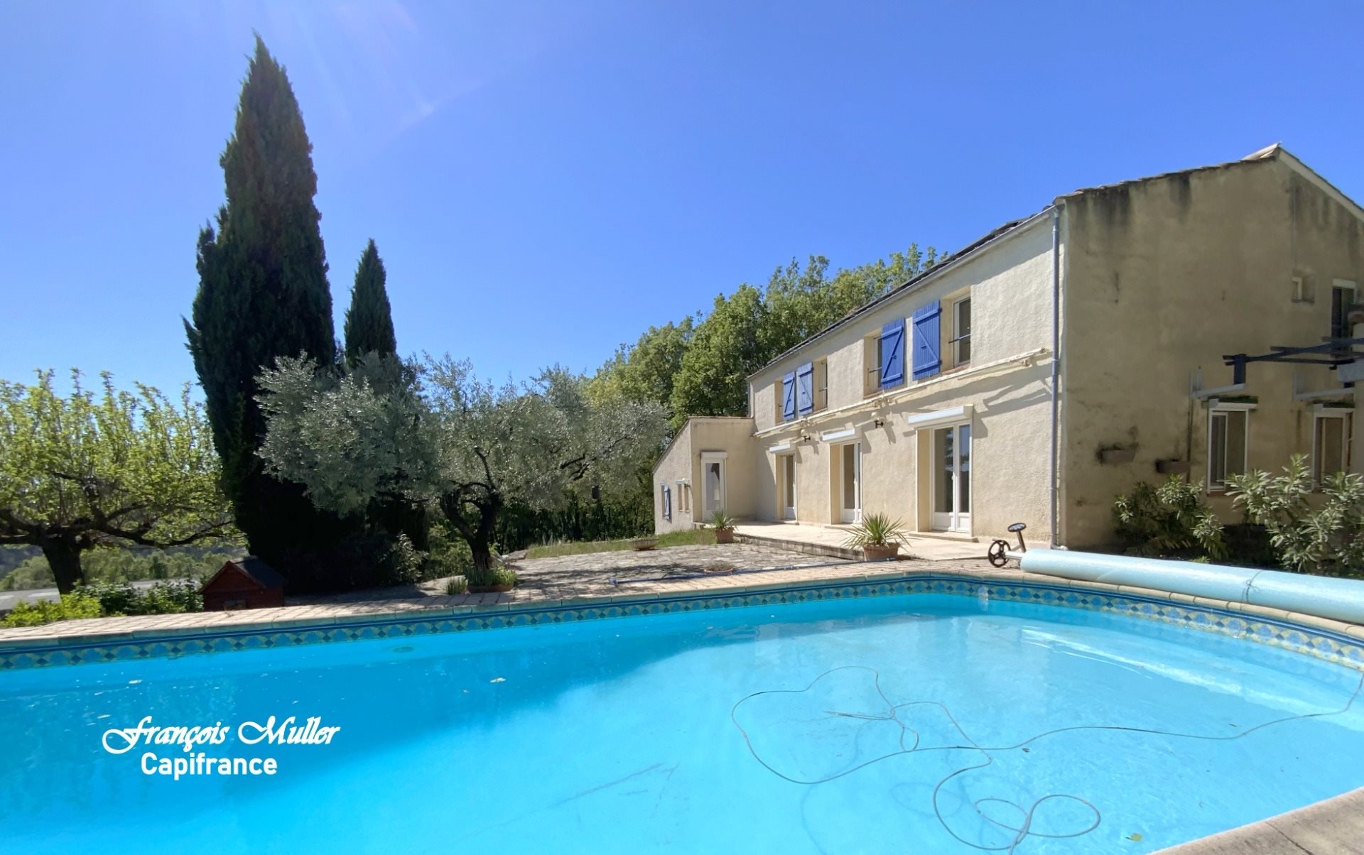 Maison à vendre, 325m², Pierrevert