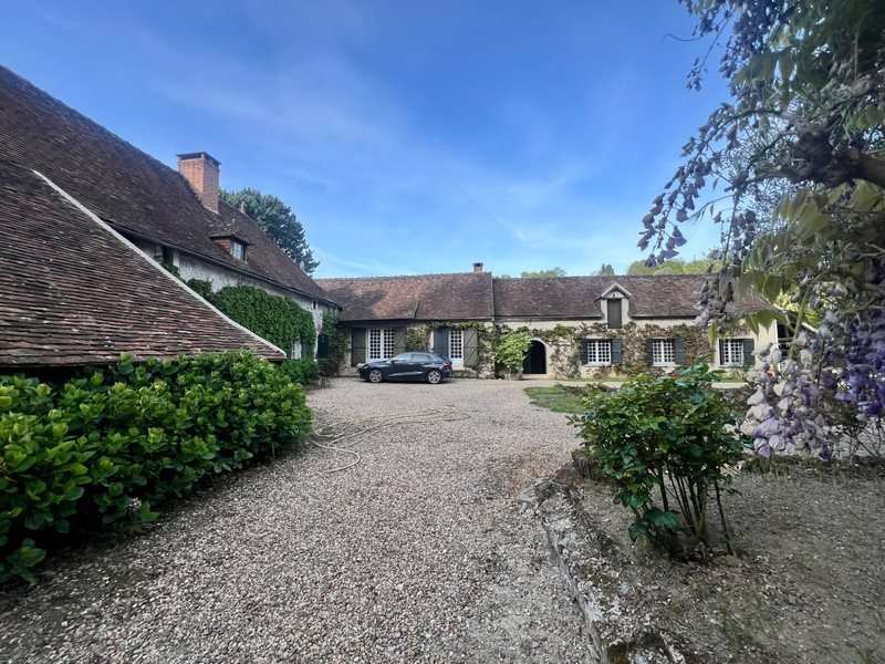 Maison à vendre, 242m², Saint-Rémy-sur-Creuse