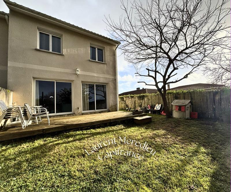 Maison à vendre, 102m², Prignac-et-Marcamps