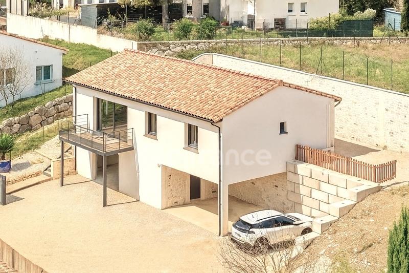 Maison à louer, 97m², Vacquières