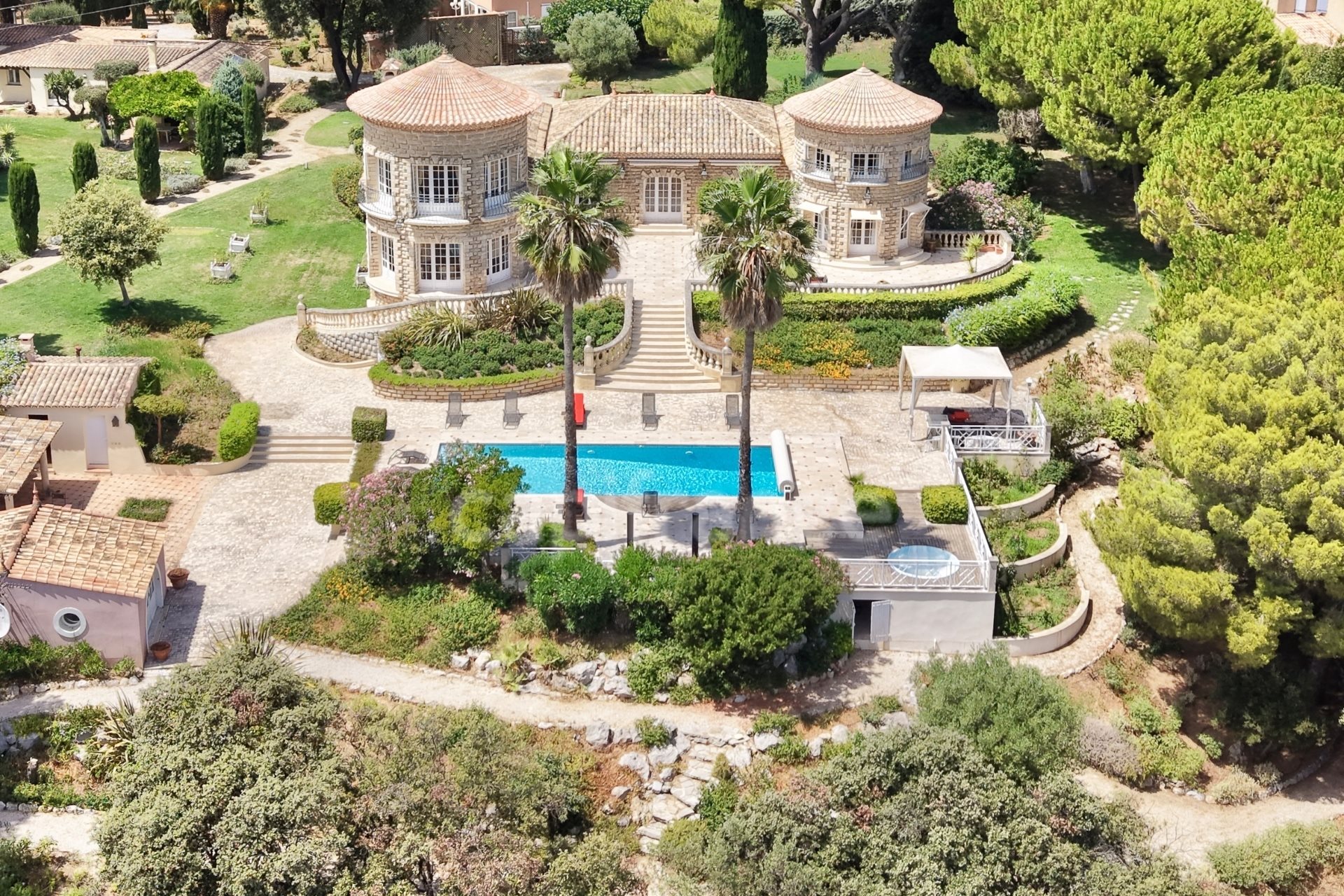 Maison à vendre, 615m², Mireval