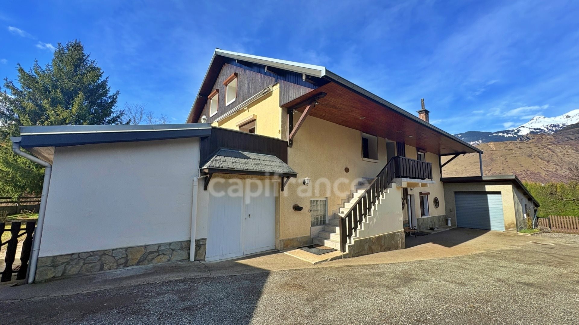 Maison à vendre, 210m², Saint-Jean-de-Maurienne