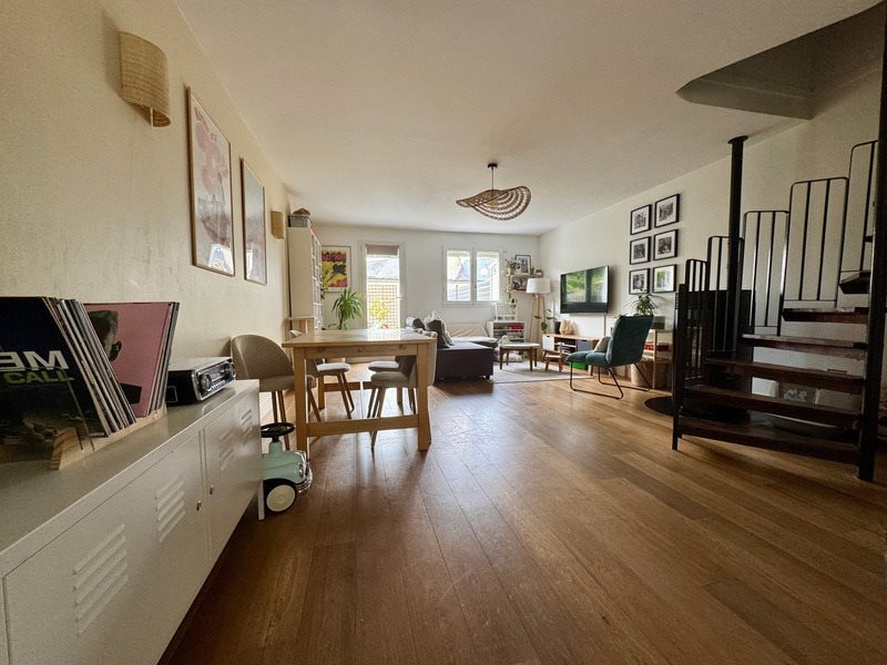 Maison à vendre, 77m², Pellouailles-les-Vignes