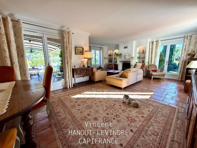 Maison à vendre, 314m², Salernes