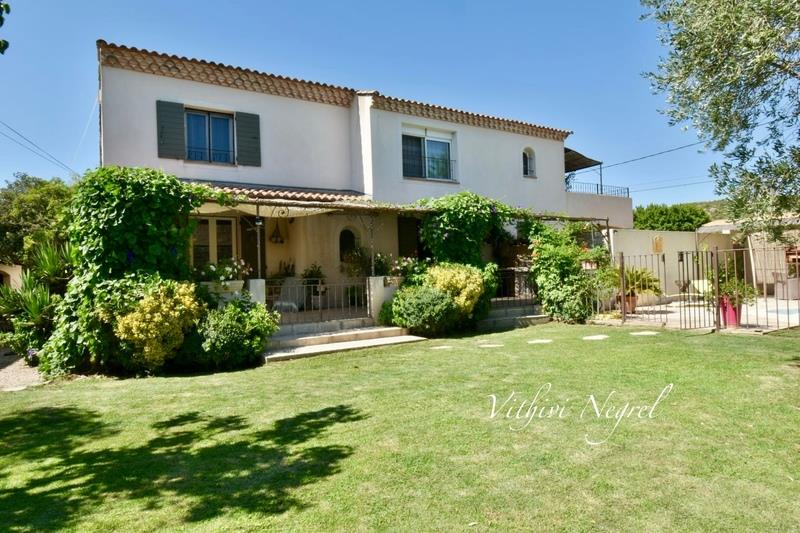 Maison à vendre, 209m², Mouriès