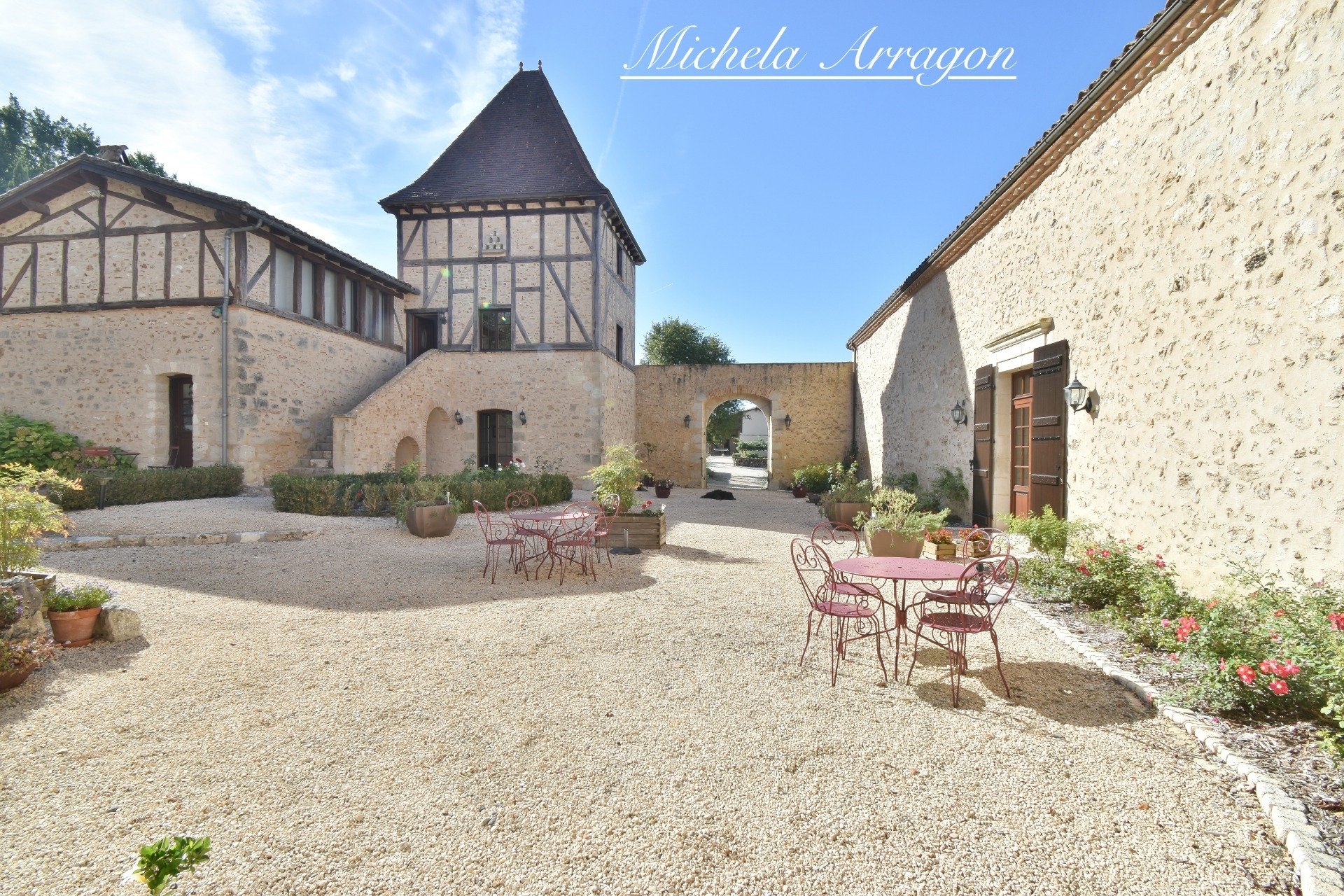 Maison à vendre, 850m², Pinel-Hauterive
