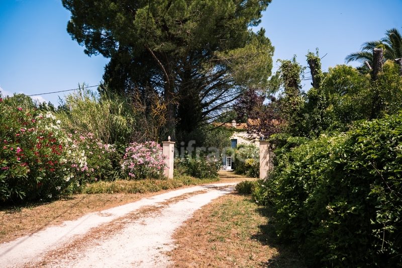 Maison à vendre, 329m², Tarascon