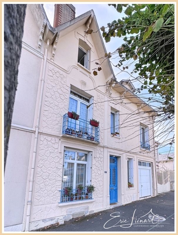 Maison à vendre, 229m², Saint-Maixent-l'Ecole