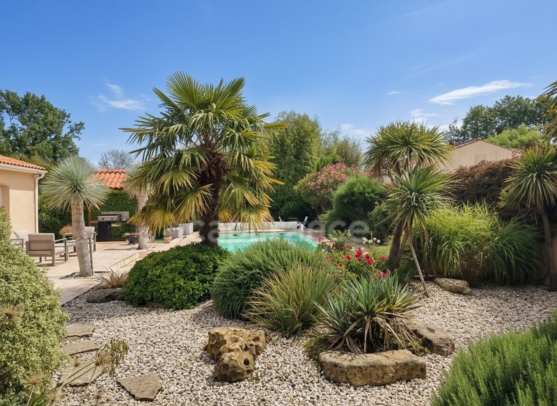 Maison à vendre, 191m², Pisany
