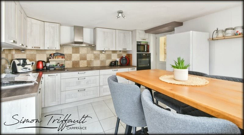 Maison à louer, 107m², Courceboeufs