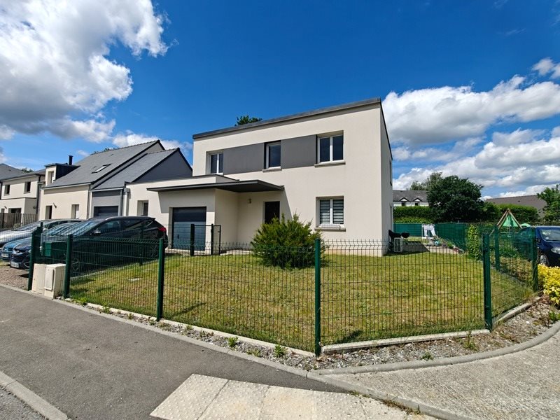 Maison à vendre, 144m², Bédée
