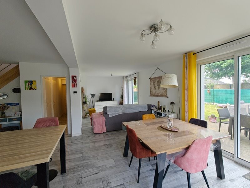 Maison à vendre, 144m², Bédée