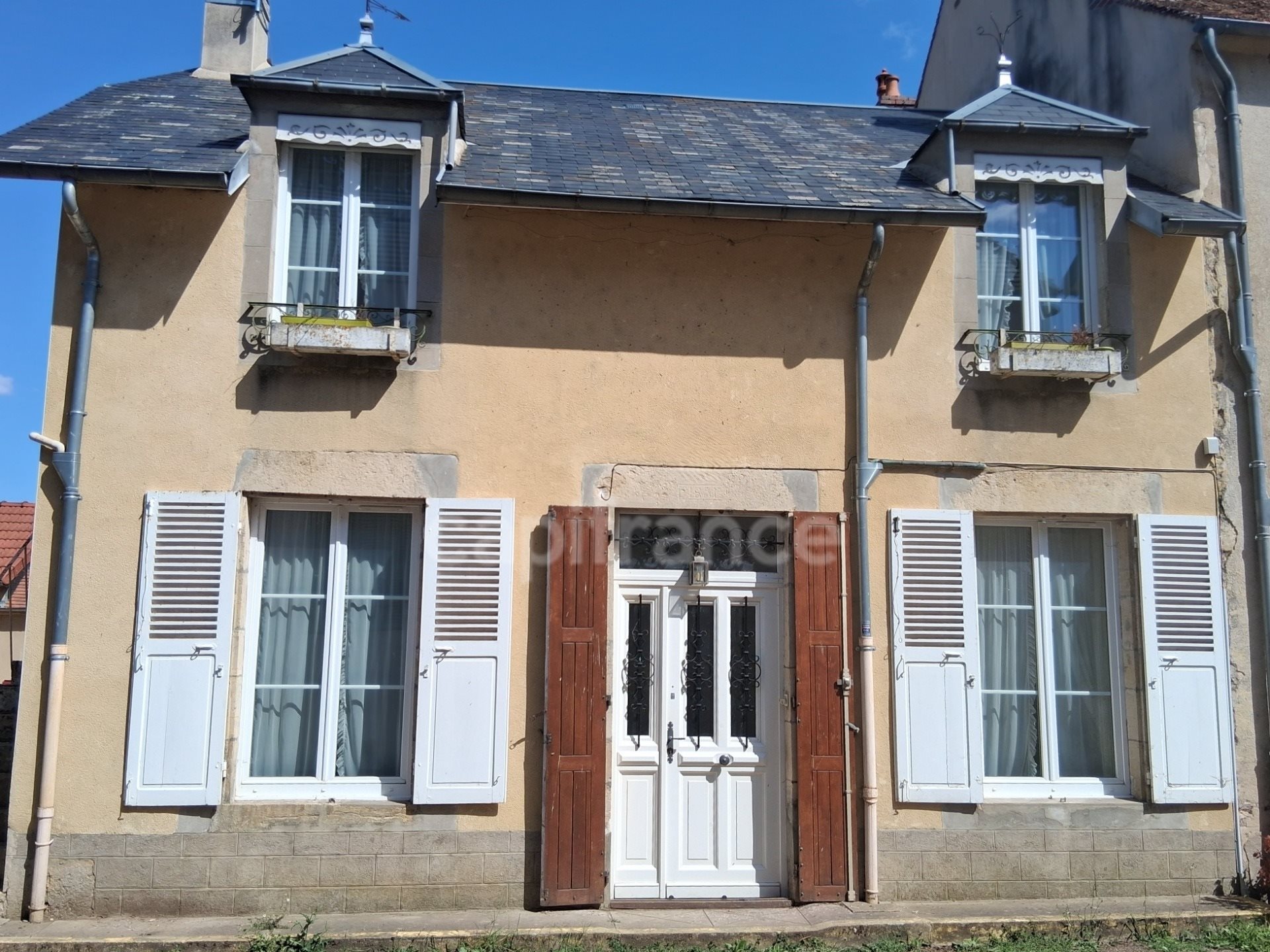 Maison à vendre, 117m², Corbigny