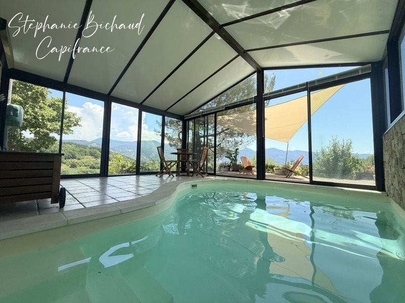 Maison à vendre, 212m², Châteauvieux