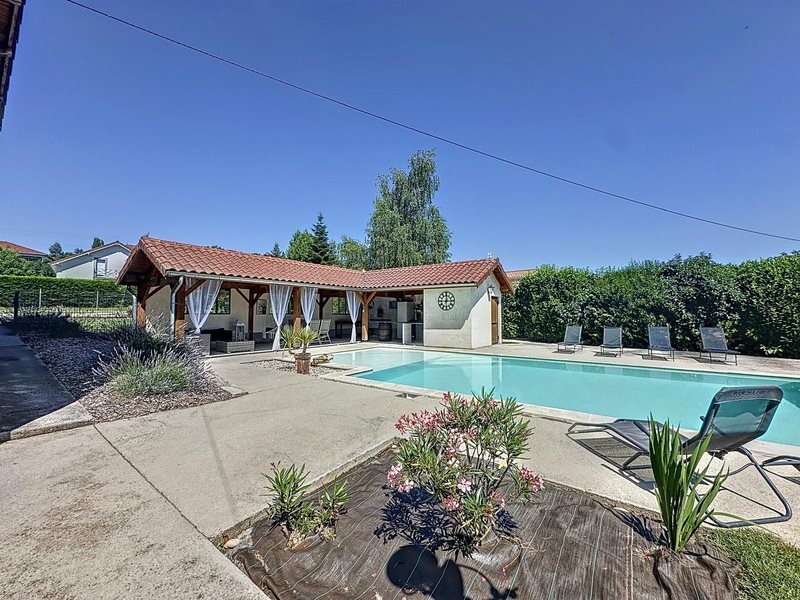 Maison à vendre, 315m², Montcarra