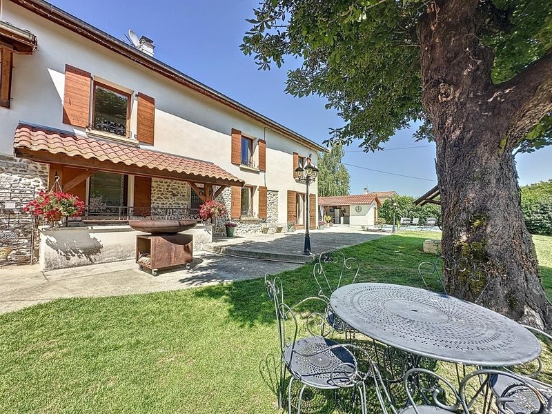 Maison à vendre, 315m², Montcarra