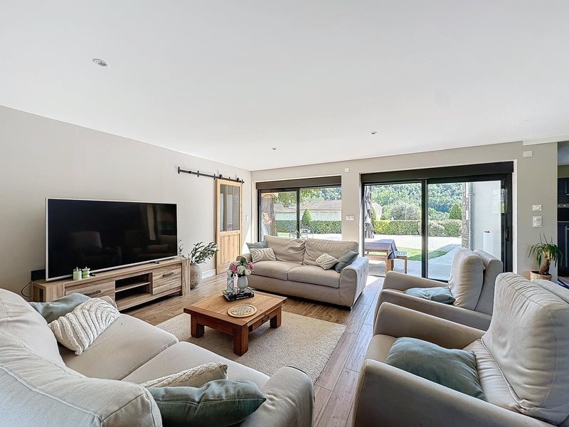 Maison à vendre, 315m², Montcarra