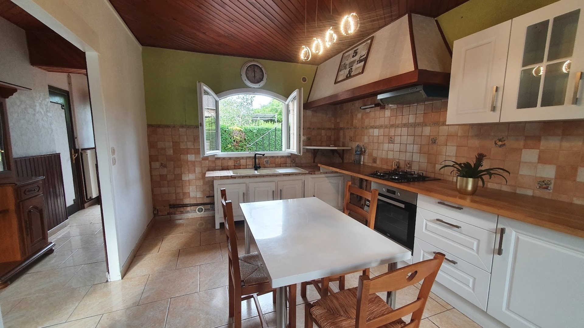 Maison à vendre, 87m², Tricot