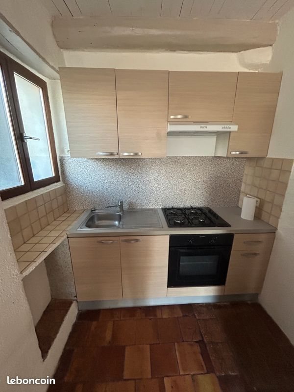 Appartement à louer, 43m², Vallon-Pont-d'Arc