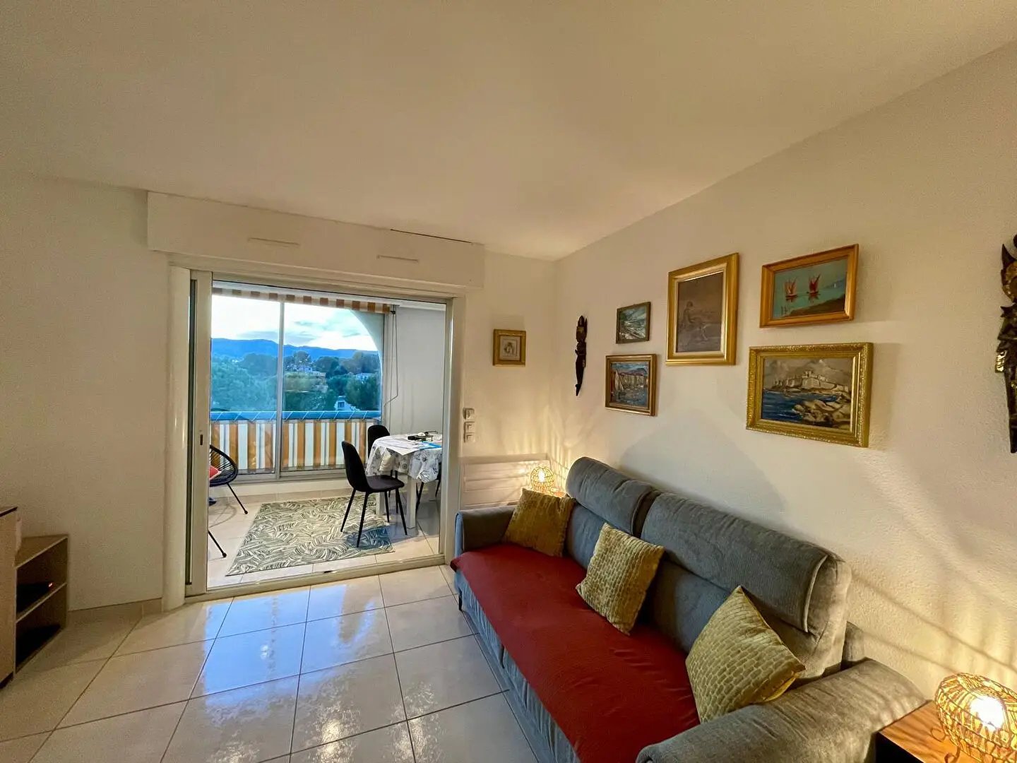 Appartement à louer, 28m², La Ciotat