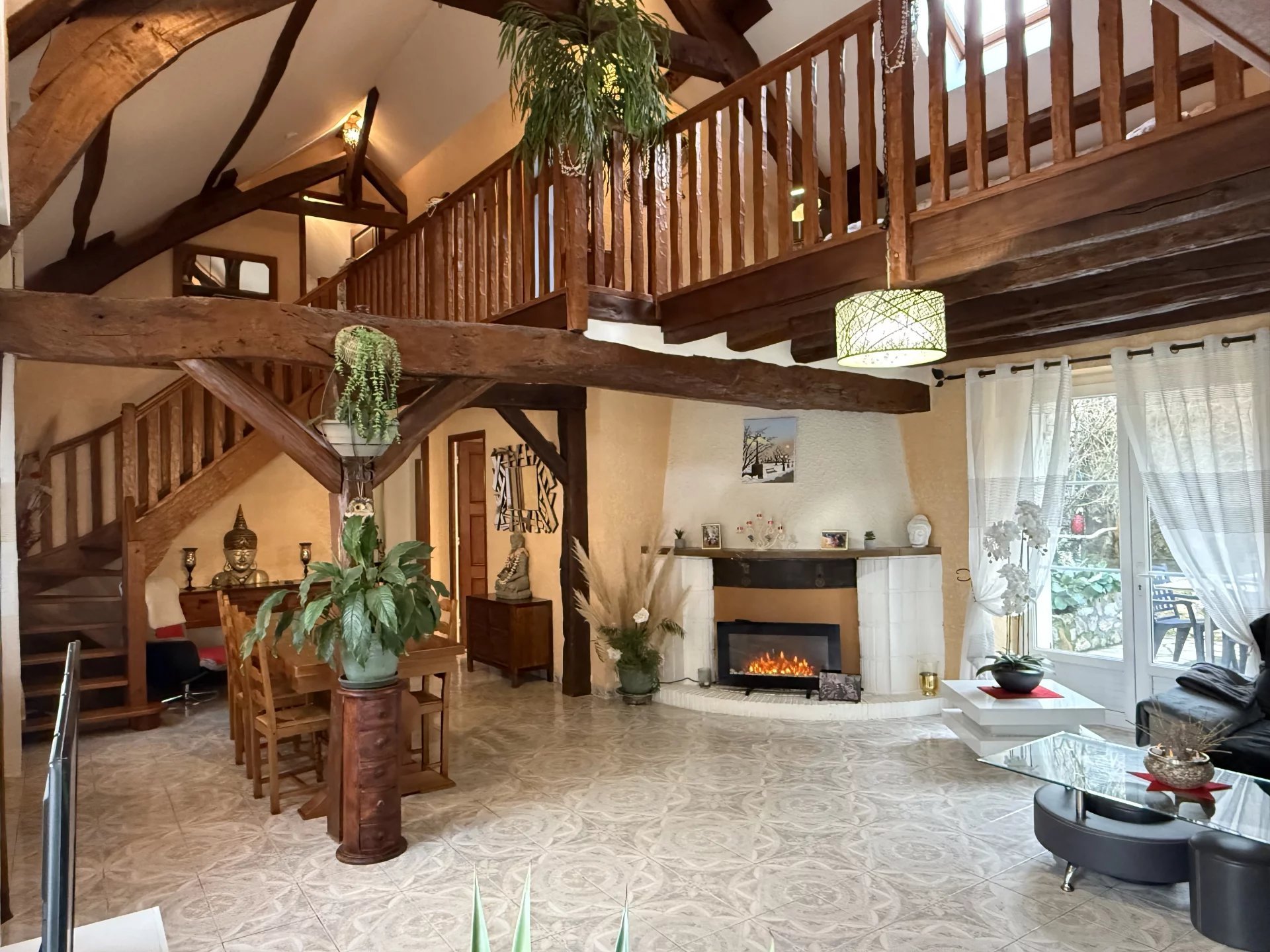 Maison à vendre, 350m², Villeneuve-la-Guyard