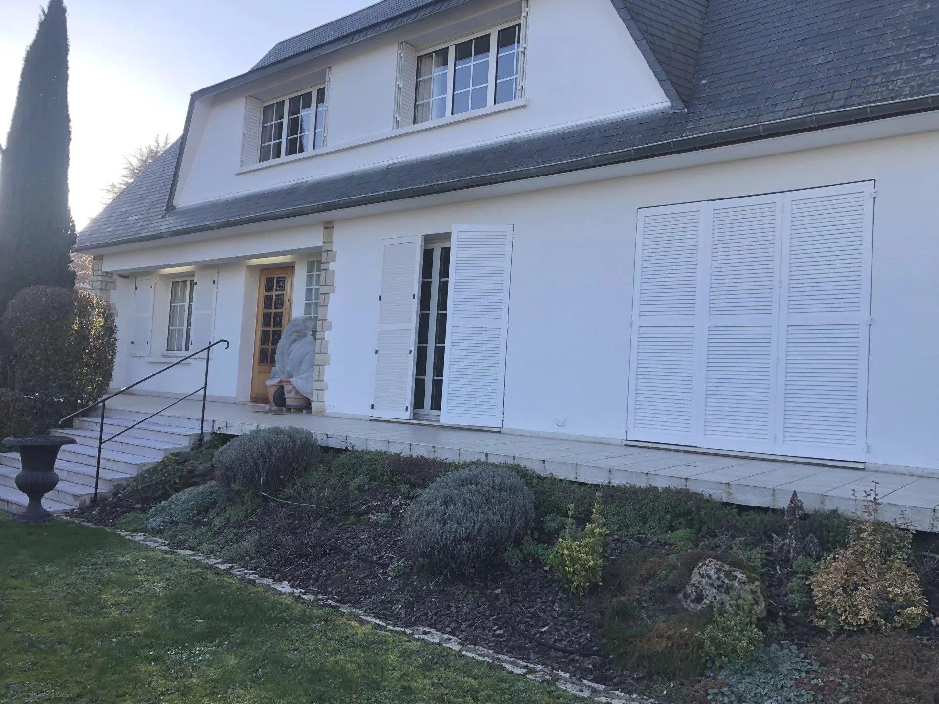 Maison à vendre, 193m², Paron