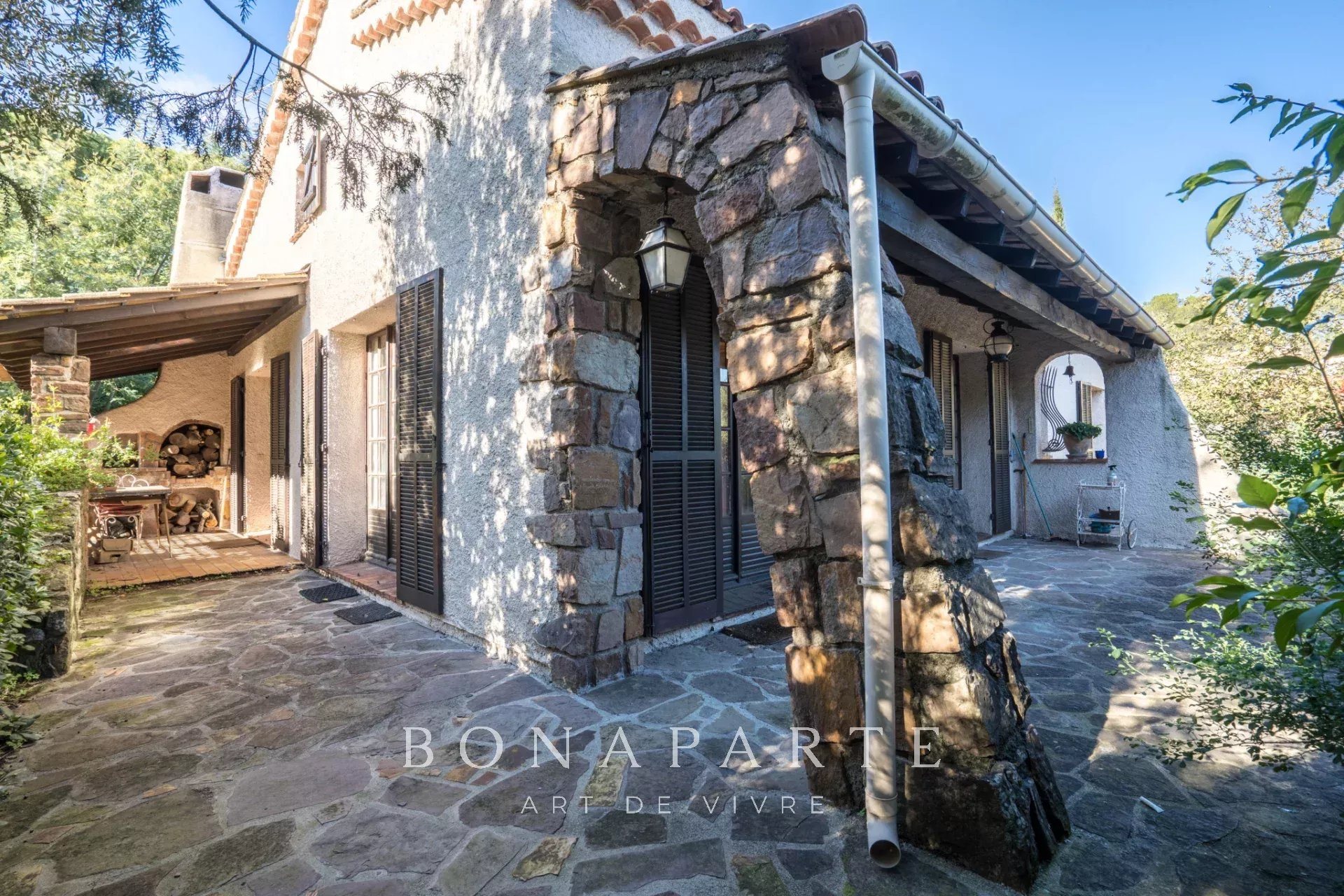 Maison à vendre, 132m², Saint-Raphaël