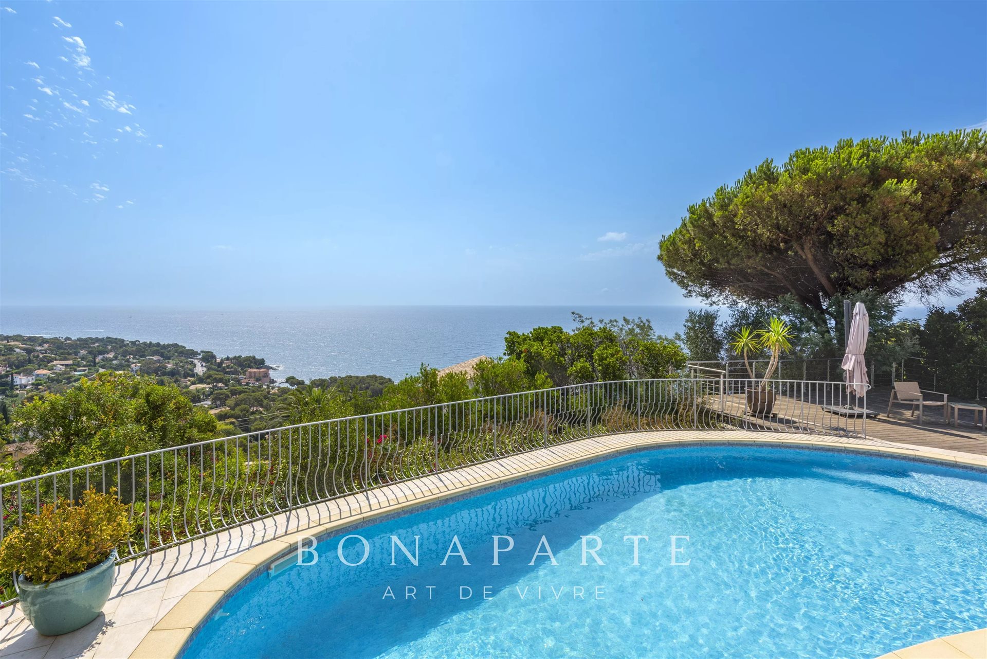 Maison à vendre, 170m², Roquebrune-sur-Argens