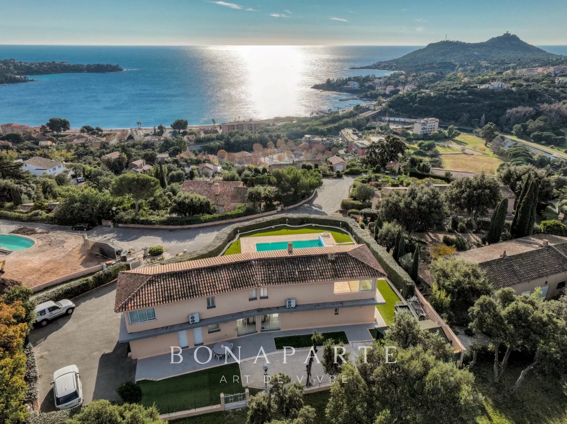 Maison à vendre, 250m², Saint-Raphaël