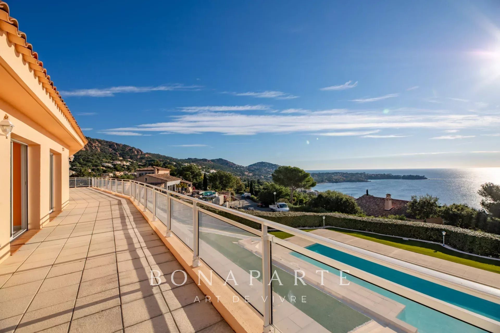 Maison à vendre, 250m², Saint-Raphaël