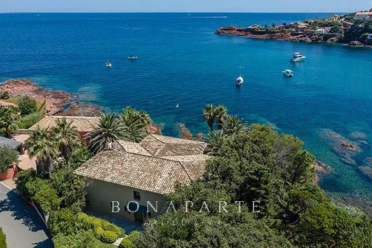 Maison à vendre, 250m², Saint-Raphaël