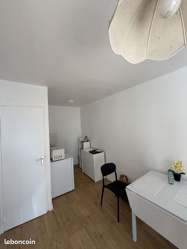 Appartement à louer, 18m², Châteauroux