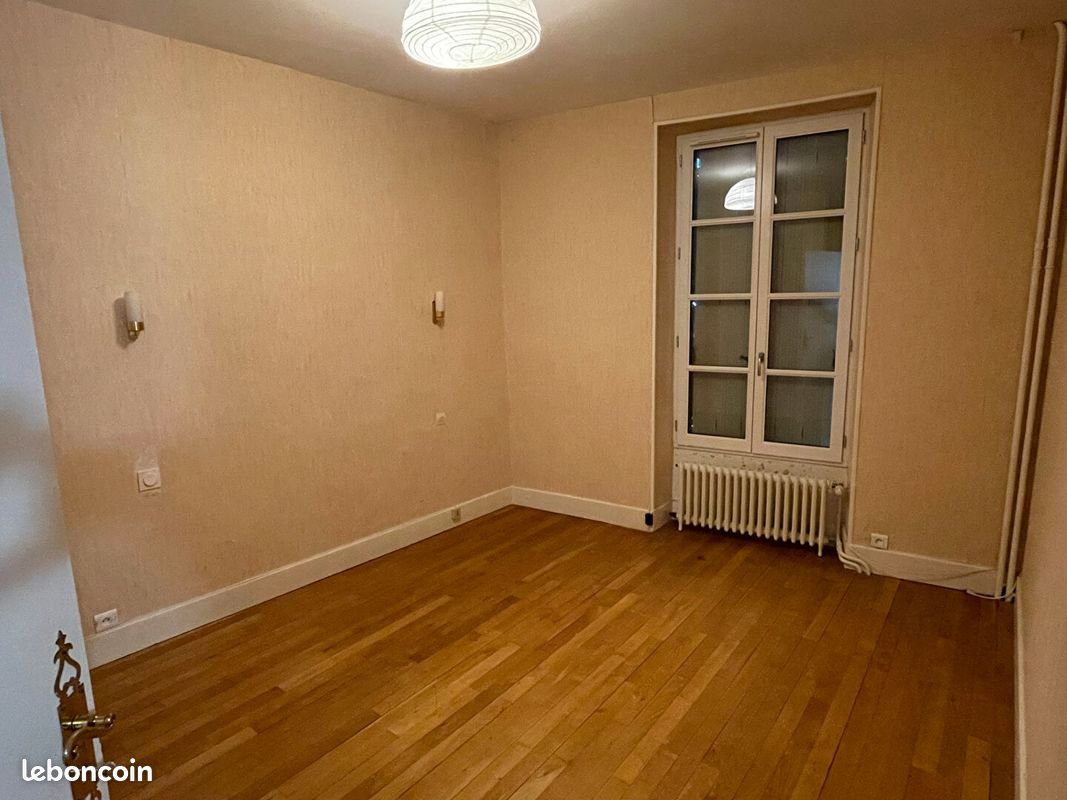 Appartement à louer, 83m², Issoudun
