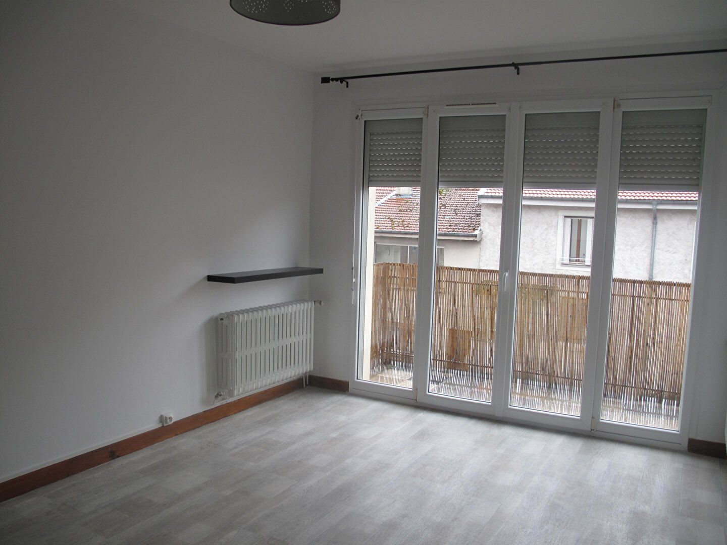 Appartement à louer, 100m², Ecrouves