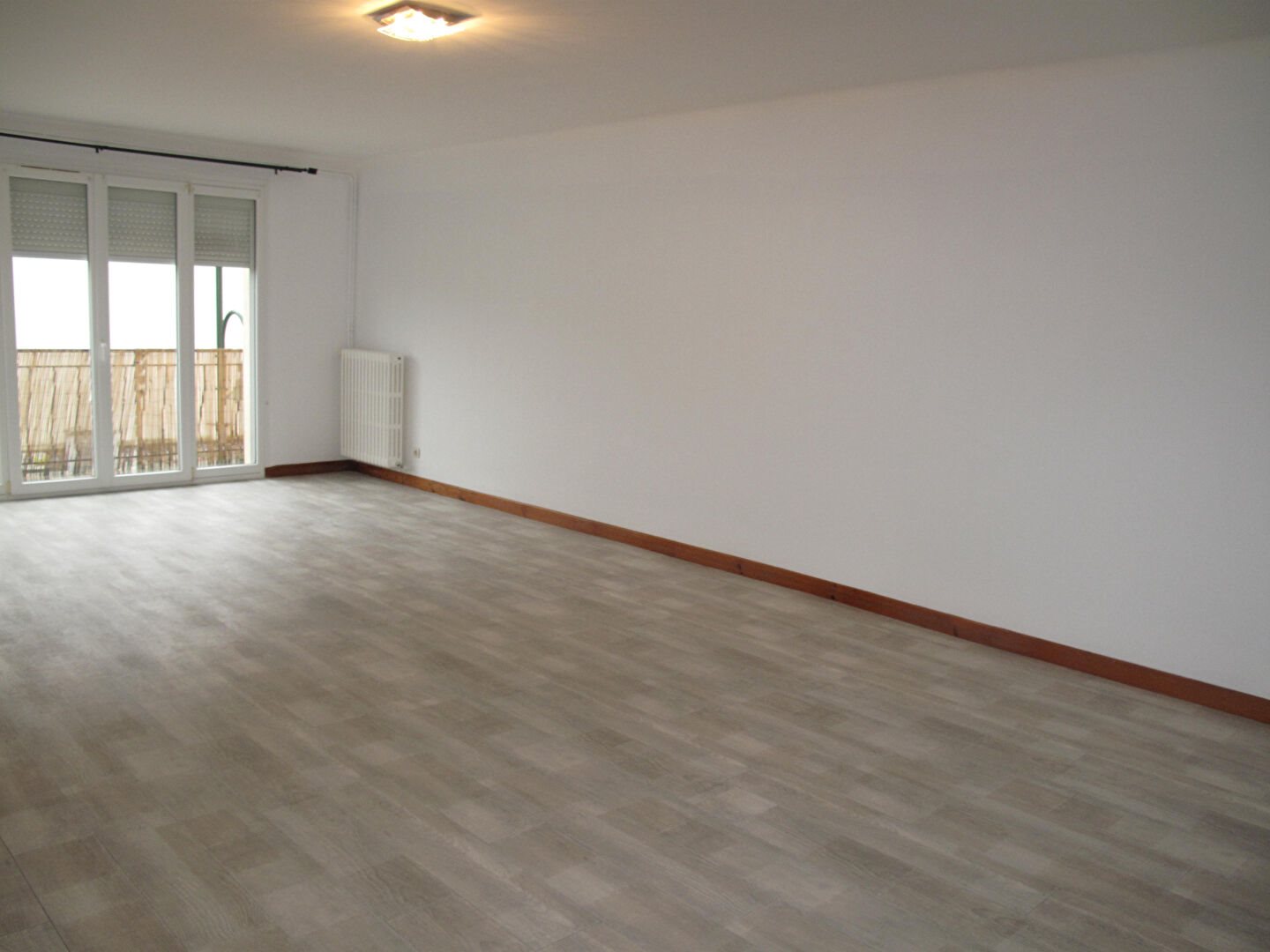 Appartement à louer, 100m², Ecrouves