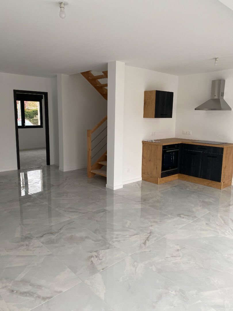 Maison à louer, 109m², Ecrouves