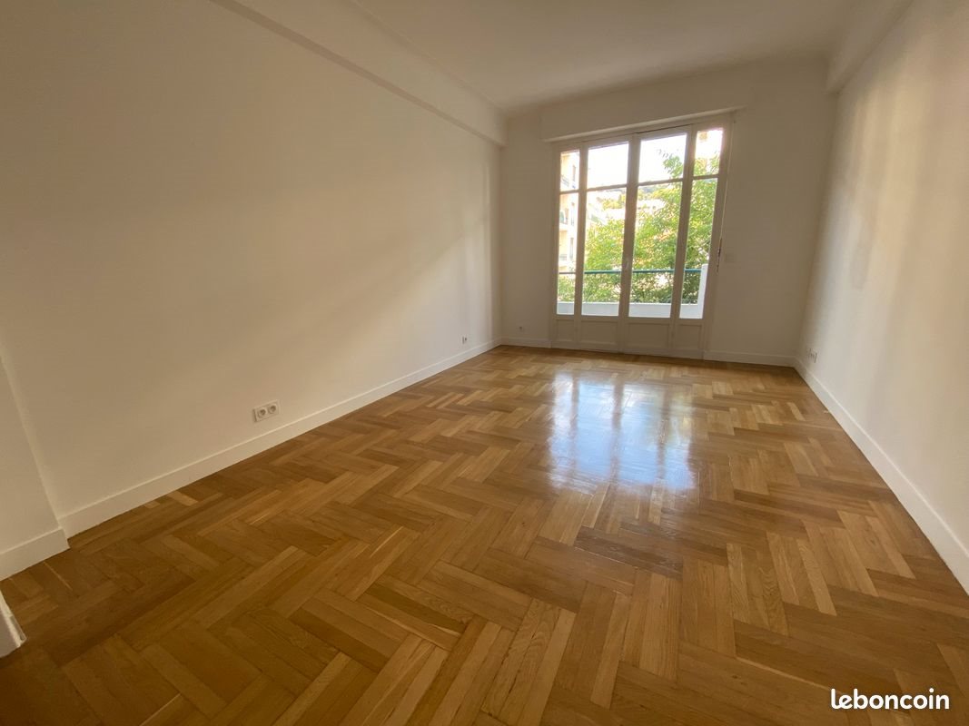 Appartement à louer, 69m², Nice