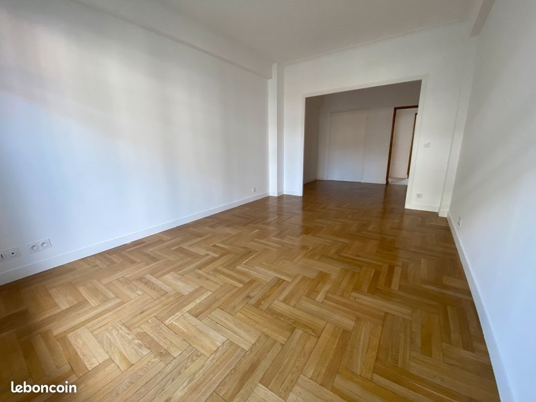 Appartement à louer, 69m², Nice