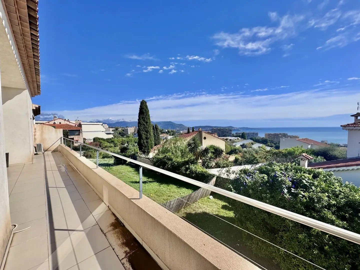 Appartement à louer, 61m², Nice